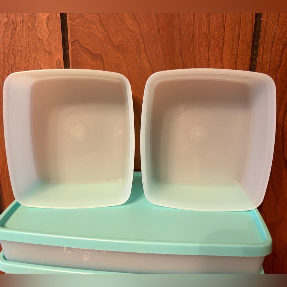 Tupperware FreezerMates Containers - Picture 8 of 10